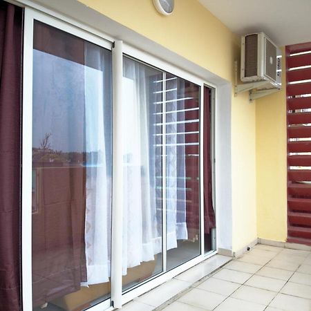Nomsa Zen Appartement Abaga Kültér fotó